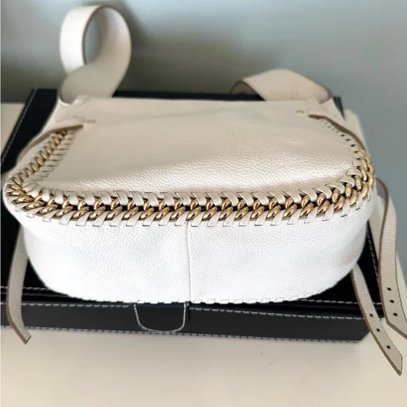 Coach Soft White Pebble Leather Crossbody with Gold Chain Trim. NWOT Medium SZ - Picture 3 of 16